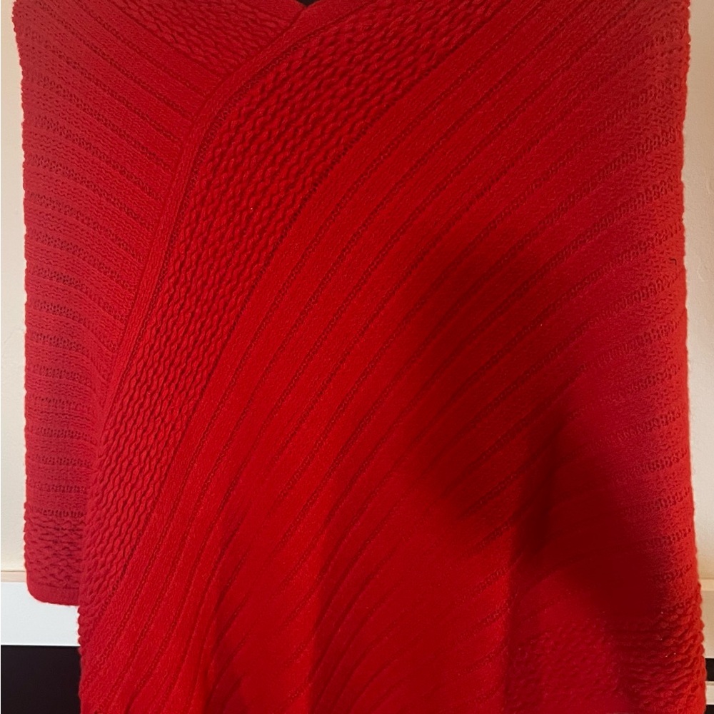 White Mark Bold Red Women's Poncho